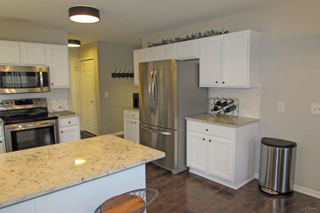 617 Turnbull Street, Lapeer, MI 48446