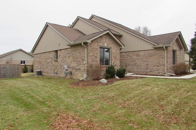 617 Turnbull Street, Lapeer, MI 48446