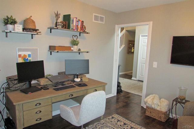 617 Turnbull Street, Lapeer, MI 48446