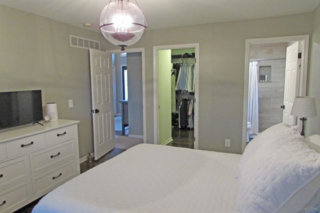 617 Turnbull Street, Lapeer, MI 48446