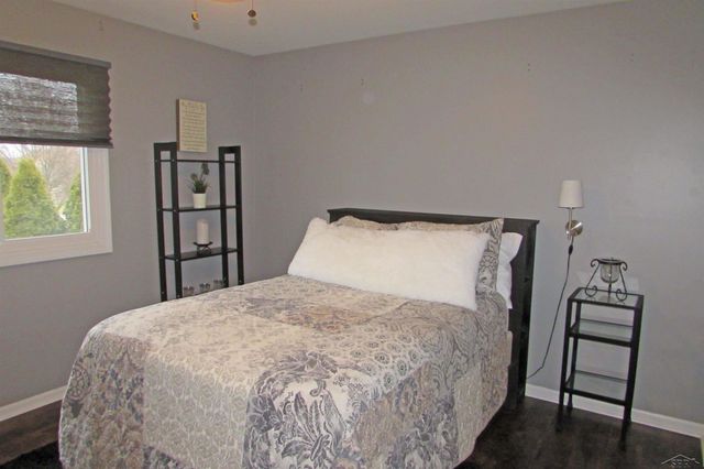 617 Turnbull Street, Lapeer, MI 48446