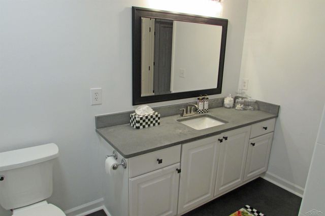 617 Turnbull Street, Lapeer, MI 48446