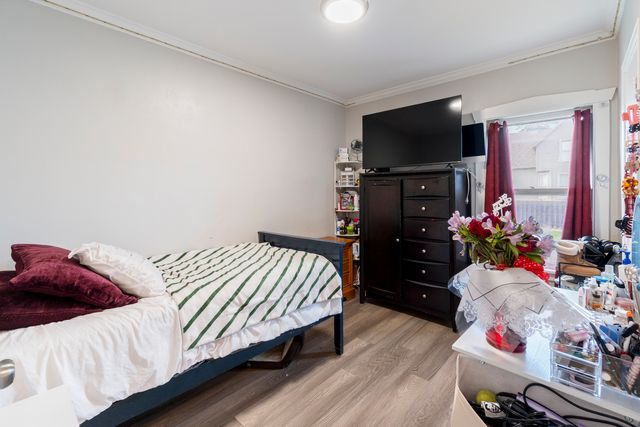 719 N 14th Avenue, Melrose Park, IL 60160