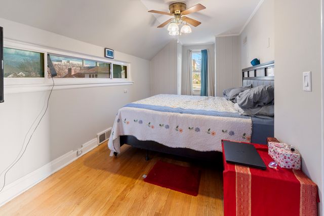 719 N 14th Avenue, Melrose Park, IL 60160