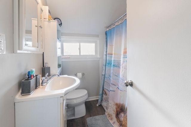 719 N 14th Avenue, Melrose Park, IL 60160