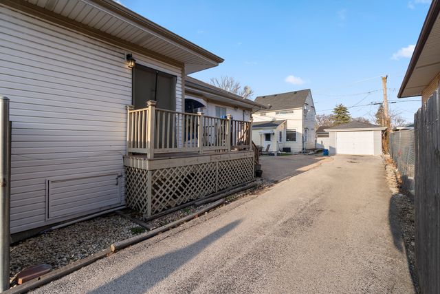 719 N 14th Avenue, Melrose Park, IL 60160