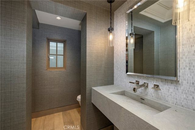 17 High Water, Newport Coast, CA 92657