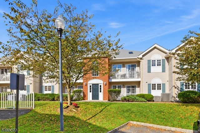 105 ROSELAND AVENUE 1501, Caldwell Boro Twp., NJ 07006
