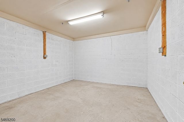 105 ROSELAND AVENUE 1501, Caldwell Boro Twp., NJ 07006