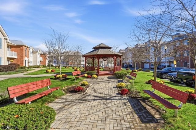 105 ROSELAND AVENUE 1501, Caldwell Boro Twp., NJ 07006