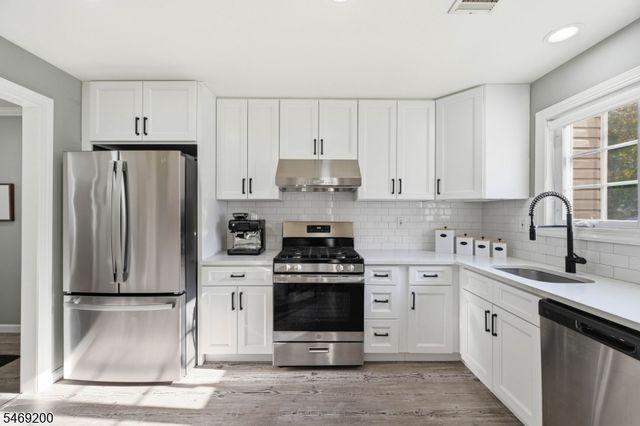 105 ROSELAND AVENUE 1501, Caldwell Boro Twp., NJ 07006