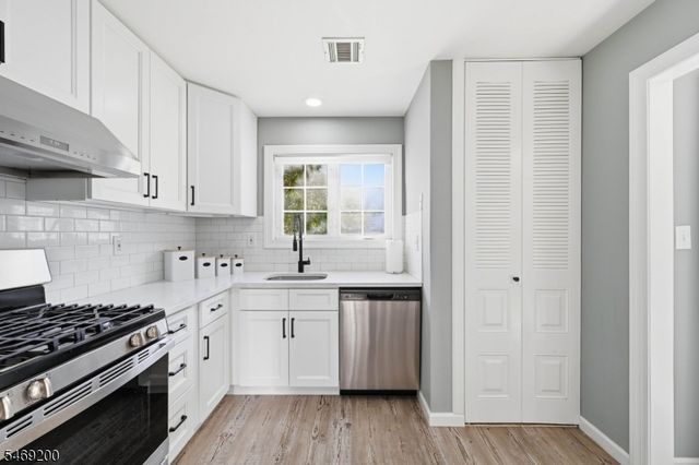 105 ROSELAND AVENUE 1501, Caldwell Boro Twp., NJ 07006