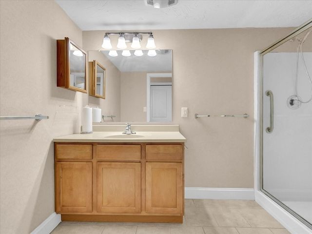 1500 Worcester Rd 221, Framingham, MA 01702