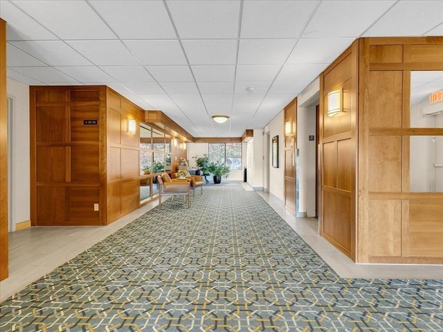 1500 Worcester Rd 221, Framingham, MA 01702