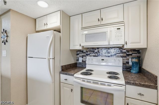 3170 Matecumbe Key RD 127, Punta Gorda, FL 33955