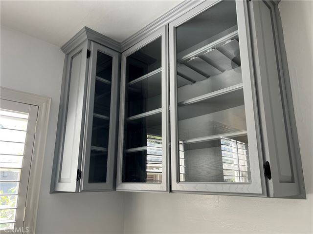 2440 Queensberry Road, Pasadena, CA 91104