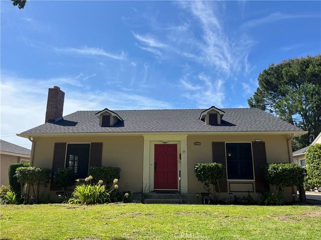 2440 Queensberry Road, Pasadena, CA 91104