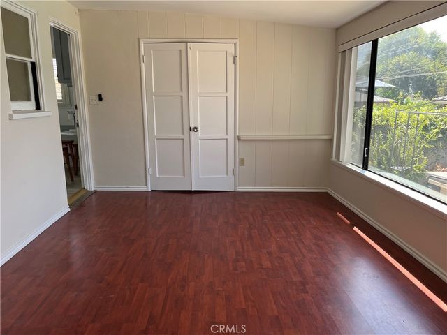 2440 Queensberry Road, Pasadena, CA 91104