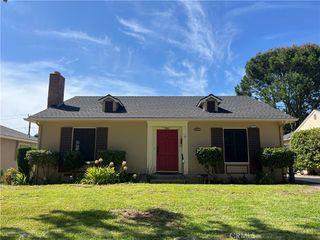 2440 Queensberry Road, Pasadena, CA 91104