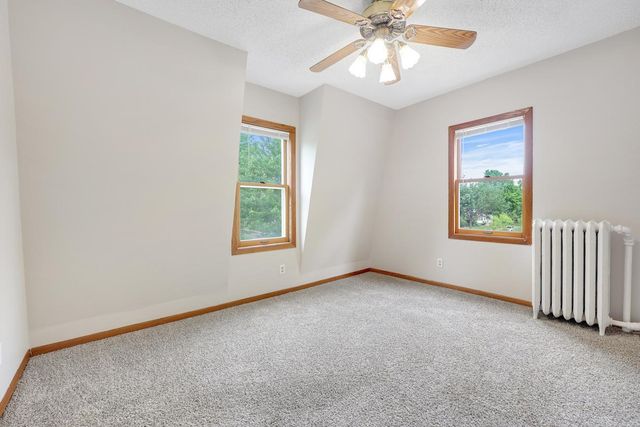 129 W 33rd Street, Minneapolis, MN 55408