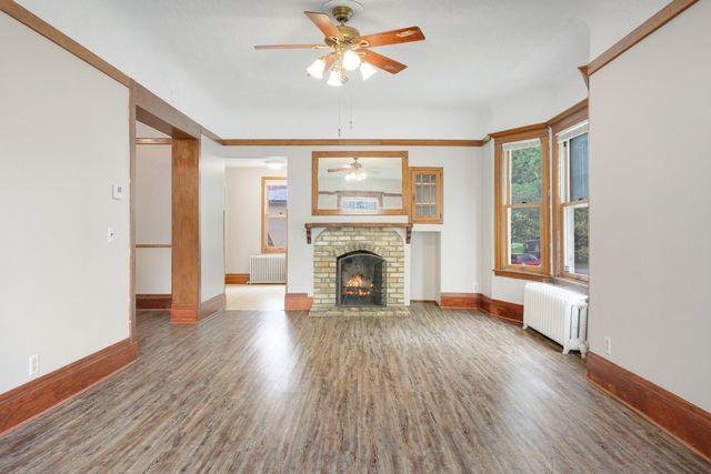129 W 33rd Street, Minneapolis, MN 55408