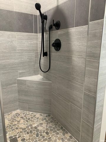 752 E Holland Drive, Bloomington, IN 47401