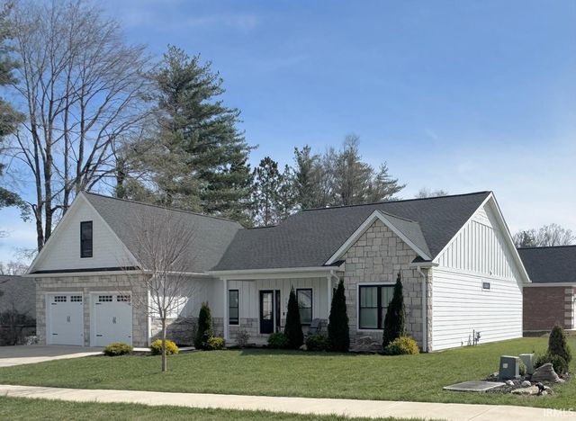 752 E Holland Drive, Bloomington, IN 47401