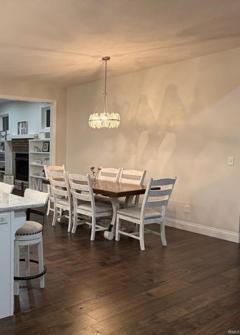 752 E Holland Drive, Bloomington, IN 47401