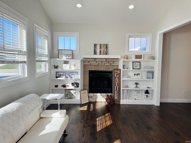 752 E Holland Drive, Bloomington, IN 47401