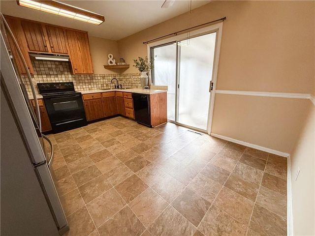 10708 Indiana Avenue, Kansas City, MO 64137