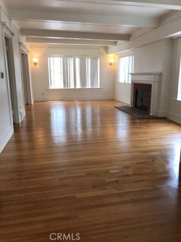 1624 S Gramercy, Los Angeles, CA 90019