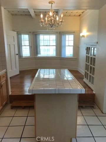 1624 S Gramercy, Los Angeles, CA 90019