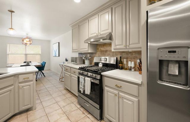 5714 W 8th Court, Stillwater, OK 74074