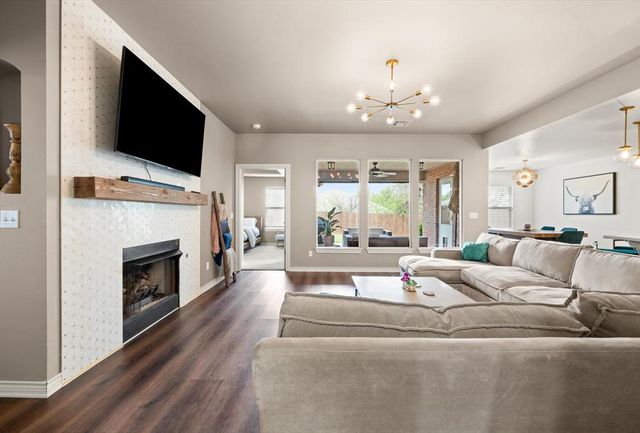 5714 W 8th Court, Stillwater, OK 74074