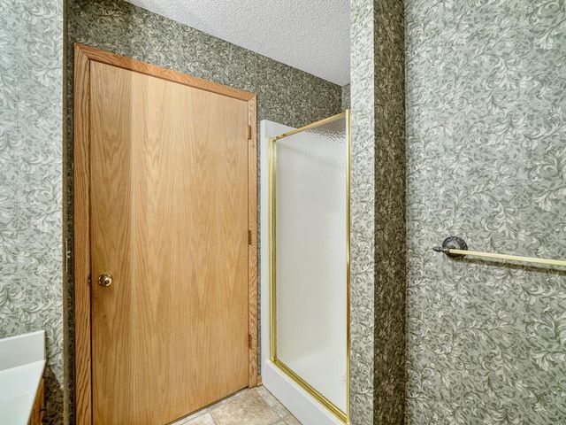 8746 Baxter Way, Inver Grove Heights, MN 55076