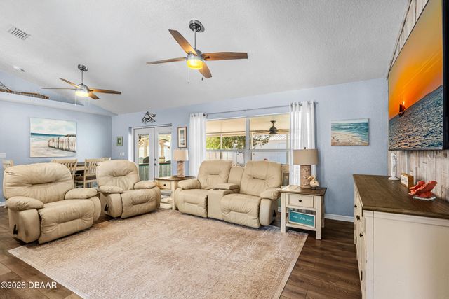 816 S Myrtle Avenue, New Smyrna Beach, FL 32168