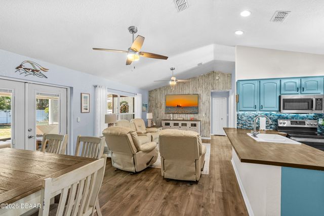 816 S Myrtle Avenue, New Smyrna Beach, FL 32168