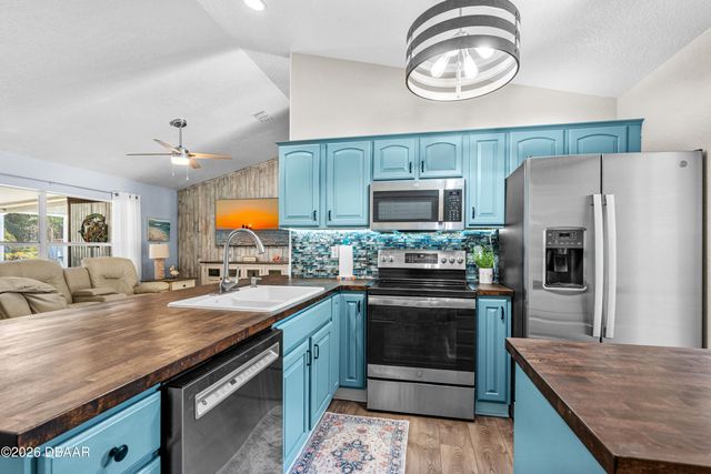 816 S Myrtle Avenue, New Smyrna Beach, FL 32168