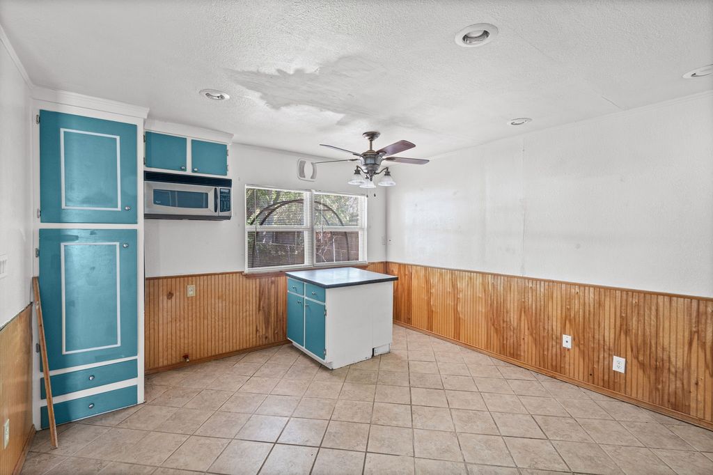 756 Thomas Avenue, Hurst, TX 76053 — photo 5