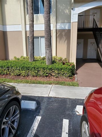 815 W Boynton Beach Blvd 14-102, Boynton Beach, FL 33426