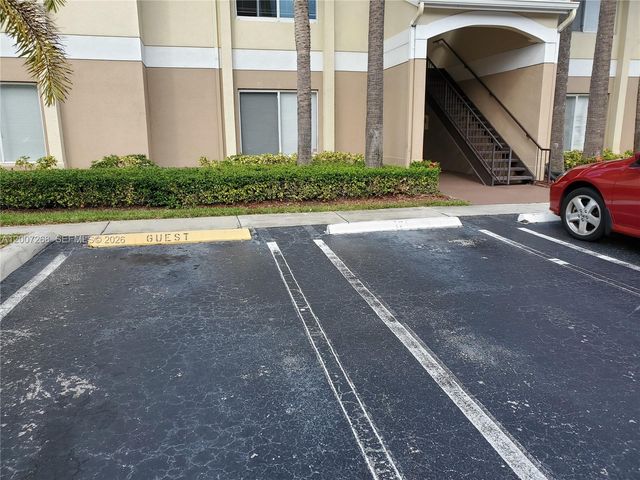 815 W Boynton Beach Blvd 14-102, Boynton Beach, FL 33426