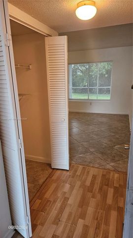 815 W Boynton Beach Blvd 14-102, Boynton Beach, FL 33426