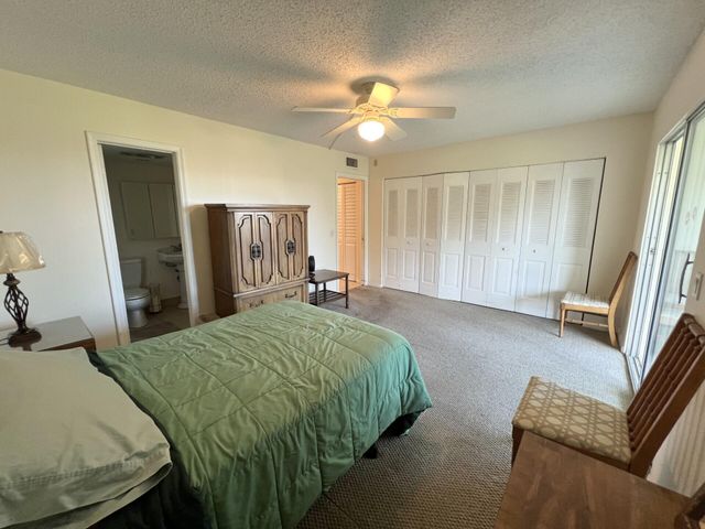 4023 Berkshire B 4023, Deerfield Beach, FL 33442