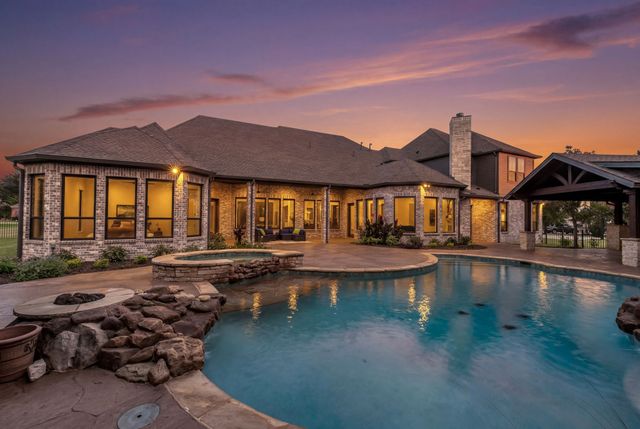 871 Beechwood Lane, Fairview, TX 75069