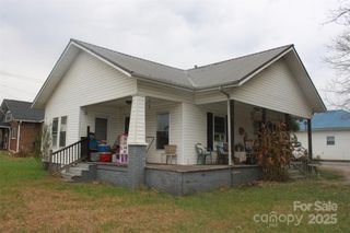 122 Dillashaw Drive, Forest City, NC 28043