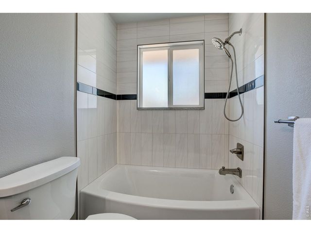 101 S Roosevelt Ave, Louisville, CO 80027