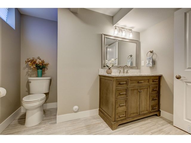 101 S Roosevelt Ave, Louisville, CO 80027