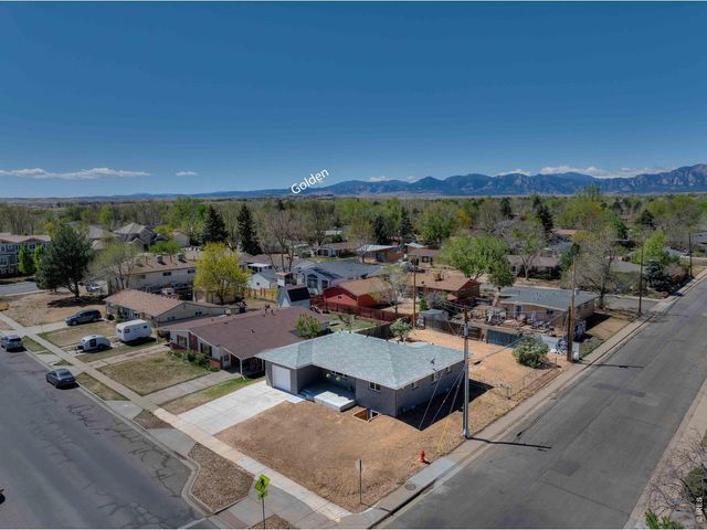 101 S Roosevelt Ave, Louisville, CO 80027