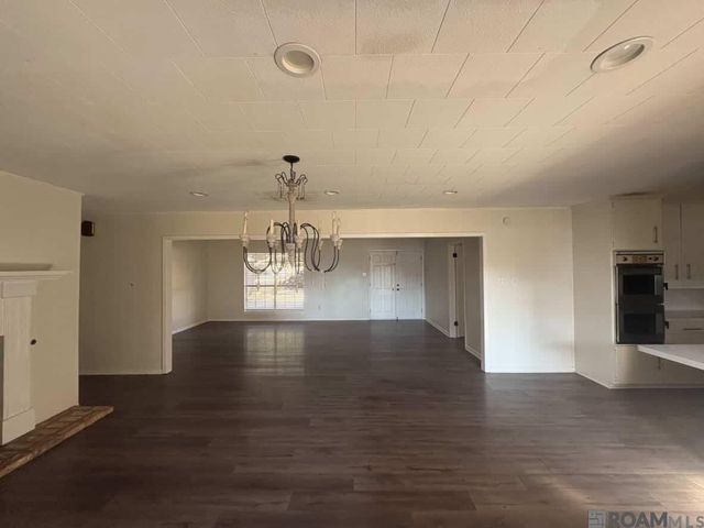 5722 Fennwood Dr, Zachary, LA 70791