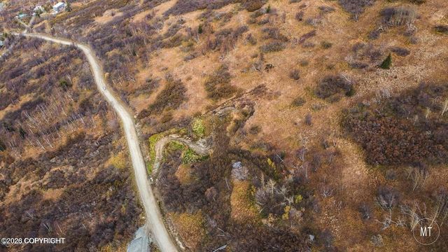 L1-2 B1 Echo Hills, Anchorage, AK 99516